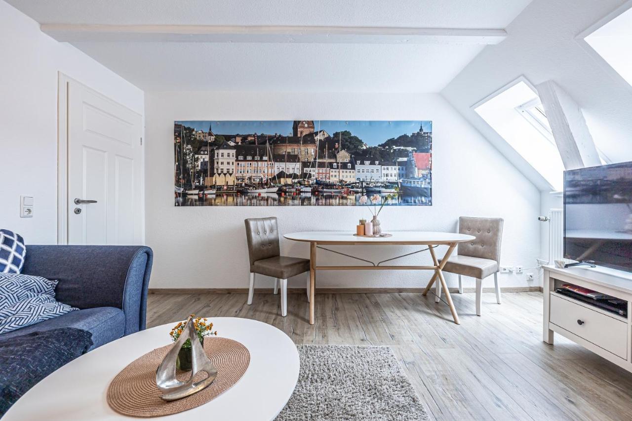 Fewo1846 - Im Sonnenhof - Komfortable 2-Zimmer-Wohnung Im Stadtzentrum Фленсбург Экстерьер фото